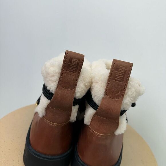 FitFlop GEN-FF Curly-Shearling Crisscross-Lace Ankle Boots - Picture 6 of 15